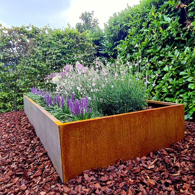 Hochbeet aus Cortenstahl Texas xxl 300 x 120 cm