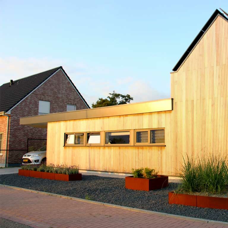 Hochbeet aus Cortenstahl Texas xxl 400 x 60 cm