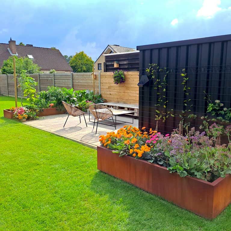 Hochbeet aus Cortenstahl Texas xxl 400 x 80 cm