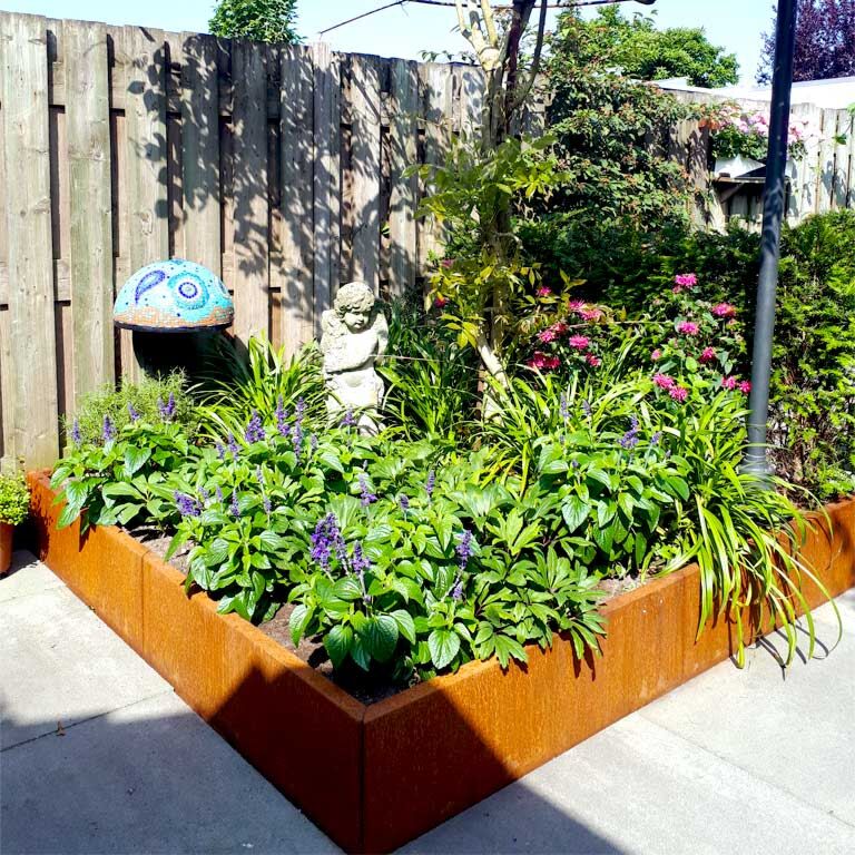 Hochbeet aus Cortenstahl Miami xxl 180 x 180 cm