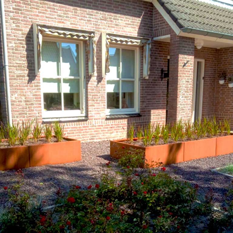 Hochbeet aus Cortenstahl Texas xxl 300 x 100 cm