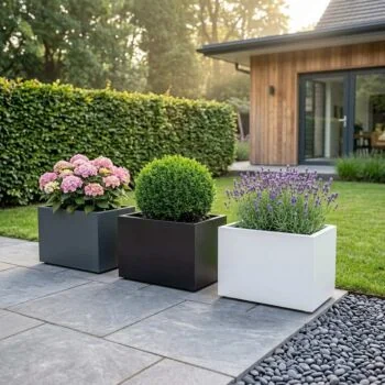 Pflanzkübel aus Stahl - Rechteckig - 60 x 40 x 40 cm - RAL9010 matte (weiß) - Mit Bodenplatte - Mit Rollen
